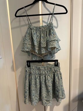 Blue Floral Ruffle Crop Top and Skirt Set